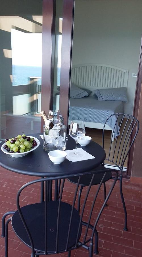 Attico Suite Spiaggia Bari Exterior foto