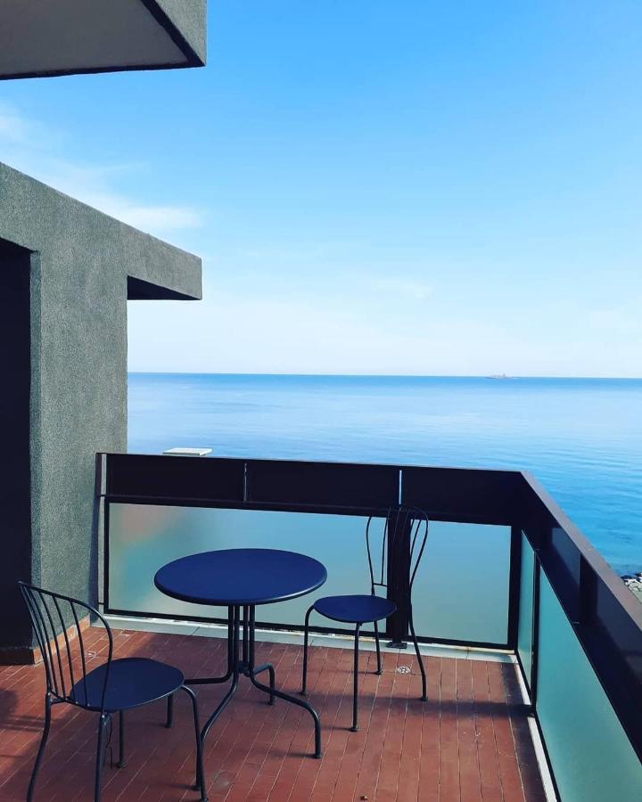 Attico Suite Spiaggia Bari Exterior foto