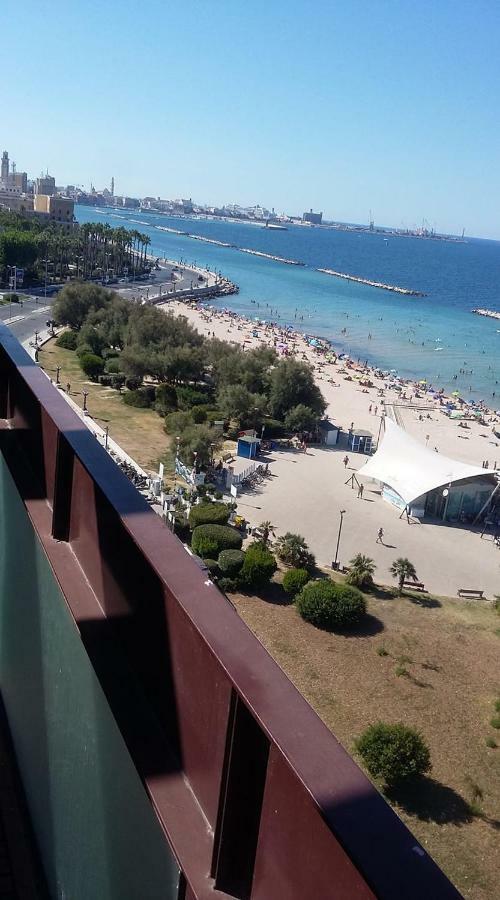 Attico Suite Spiaggia Bari Exterior foto